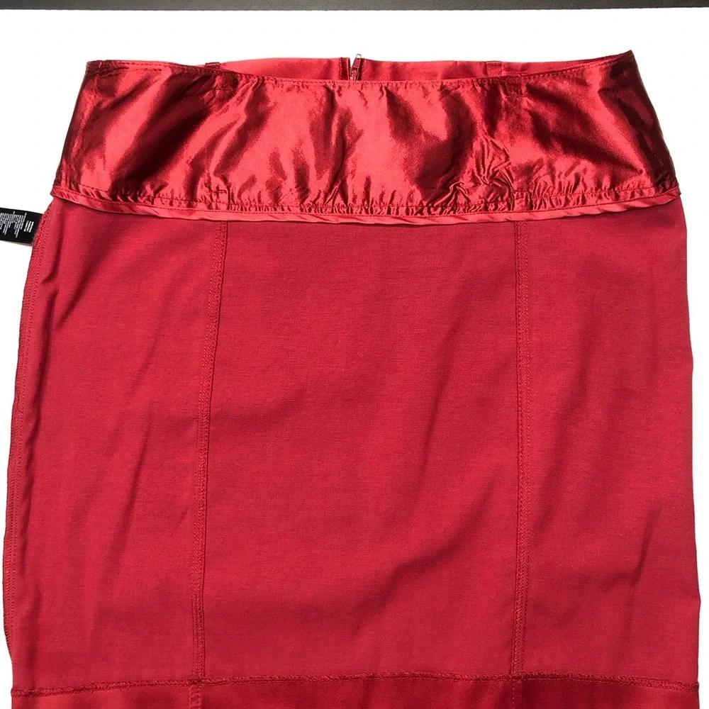 21 as Forever 21 Red Satin Mini Large Skirt